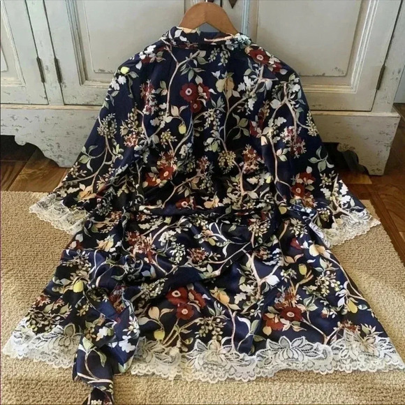 Boho Floral Kimono - Picture 8 of 10